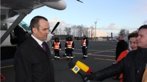 Глава Чувашии Михаил Игнатьев оценил преимущества внутренних региональных авиаперевозок
