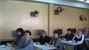 Учителя Ядринского района рассмотрели вопросы повышение качества математического и естественно-научного образования