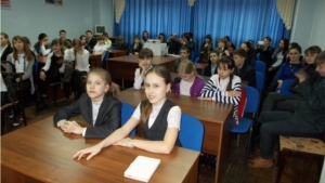 Акция «Молодежь за здоровый образ жизни»: для подрастающего поколения проходят тематические беседы и познавательные часы