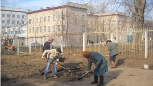 Весенний санитарно-экологический месячник: Чапаевский поселок с приходом весны стал чище и краше