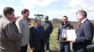 Председатель комитета Госсовета Чувашской Республики Николай Малов сегодня встретился с аграриями Ядринского района