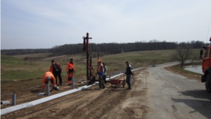 Установка барьерных ограждений на автомобильных дорогах Мариинско-Посадского района