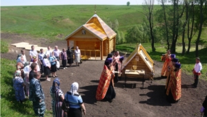 В д.Большие Багиши состоялось освящение часовни, святого источника и купальни