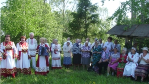 Народный хор чувашской песни принял участие в празднике деревни Тоскинеево
