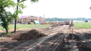 Глава администрации Цивильского района Сергей Артамонов ознакомился с ходом строительства дороги в микрорайоне «Южный-1»
