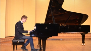 Король всех роялей Steinway прибыл в Чебоксарское музыкальное училище им. Ф.П. Павлова