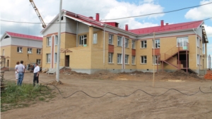 Продолжается строительство детского сада в п. Урмары