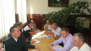 Вопросы обеспечения пожарной безопасности и соблюдения лесного законодательства рассмотрены в Шемуршинском лесничестве