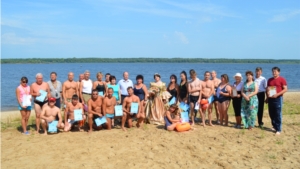 Во Всероссийский день физкультурника в Мариинско-Посадском районе состоялся пятый по счету заплыв через реку Волгу