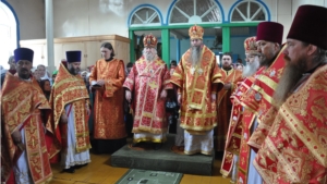 Божественная литургия в Богоявленском храме с.Тарханы