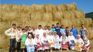 Творческие коллективы Шоршелского  информационно-культурного центра выступили с концертной программой у тружеников  села