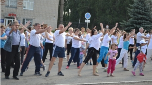 День села Порецкое начался с зарядки со звездой