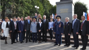 Памяти дважды Героя Советского Союза, летчика-космонавта СССР А.Г. Николаева - церемония возложения цветов