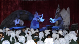 Театр кукол продолжает добрую миссию с выступлениями в исправительных женских колониях