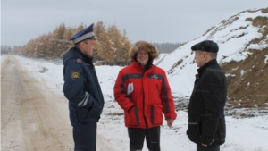 Комиссия при администрации Мариинско-Посадского района проверила готовность автомобильных дорог к эксплуатации в зимнее время