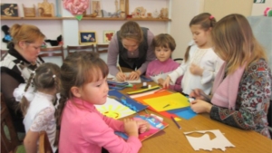 Совместное творчество детей и родителей в объединении «Малышок» Дома детского творчества