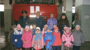О пожарной безопасности с дошкольниками говорили в ПЧ-34 города Мариинский Посад