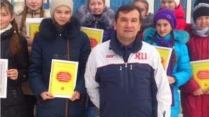 «Дюймовочки» на торжественной республиканской ёлке одарённых детей