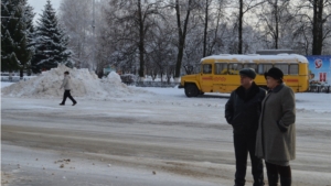 Глава администрации города Шумерли Любовь Дмитриева совершила рабочий объезд города