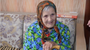 90-летний юбилей отметила сегодня жительница города Мариинский Посад Валентина Васильевна Николаева