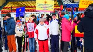Крепкое здоровье - крепкая страна! Дружная команда Госслужбы приняла участие в лыжной гонке