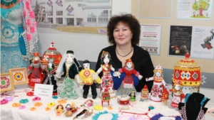 «Мир женственности, красоты и таланта»  в Национальной библиотеке Чувашии