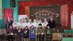 Мариинско-Посадский район: в Аксаринском сельском поселении прошло торжественное вручение юбилейных медалей