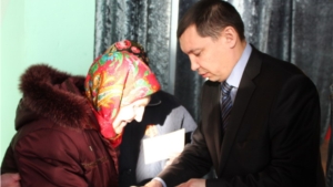 Глава администрации Цивильского района Александр Казаков на встрече с жителями Богатыревского сельского поселения