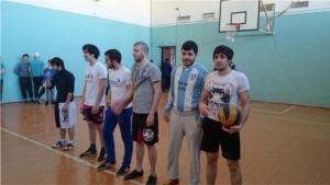 Прошел первый турнир по волейболу среди мусульманских команд Чувашской Республики