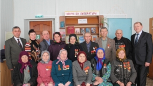 Вручение юбилейных медалей «70 лет Победы в Великой Отечественной войне 1941-1945 годов» в д. Большое Яниково