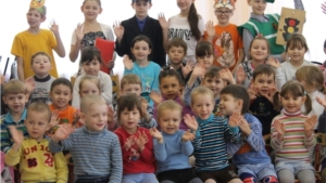 ЮИДовцы ООШ города Мариинский Посад в детском саду «Аленушка»