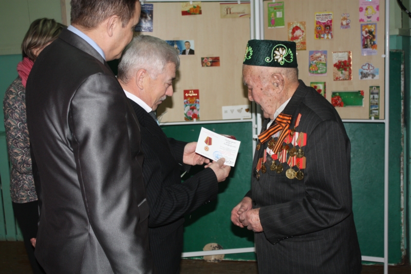 Торжественное вручение медалей в Янгильдинском сельском поселении