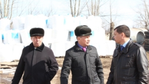 Глава администрации Цивильского района Александр Казаков с рабочим визитом на  Цивильском хлебоприемном предприятии