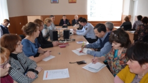 В администрации Мариинско-Посадского района неделя началась с рабочего совещания