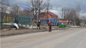 В Шемуршинском районе стартовали весенние работы по благоустройству