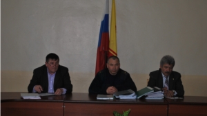 Начальник отдела образования и молодежной политики Шемуршинского района провел совещание с директорами и заведующими образовательных учреждений