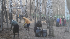 Экологические мероприятия в юго-западном районе столицы продолжаются при участии депутатов и активистов