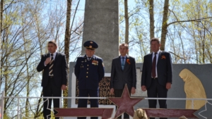 Торжественный митинг ко Дню Великой Победы в Альбусь-Сюрбеевском сельском поселении