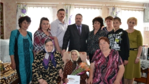 Участница строительства Сурского оборонительного рубежа Анна Павловна Савинова, отметила 90-летний юбилей