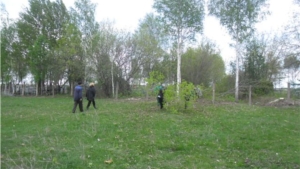 Субботник  на кладбище в Уразмаметево