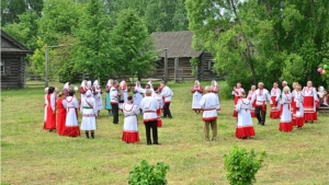 Фольклорный фестиваль "Мелодии древних народов" и "Игры богатырей"