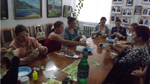 Занятие с беременными в художественно-краеведческом музее