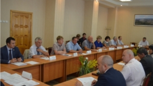 Владимир Аврелькин принял участие в заседании Собрания депутатов города Шумерли, в рамках которого объявлен новый глава администрации города