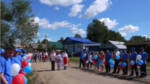 В д.Хирле-Сиры Ядринского района сегодня праздник: состоялось открытие новой дороги