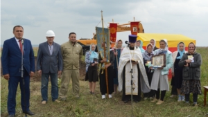 Начало строительства церкви в с. Красноармейское