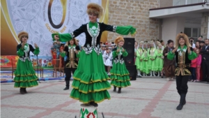 В п.Межводное состоялся фестиваль-конкурс для детей с ограниченными возможностями «АЛТЫН МАЙДАН - Крым» и Международный этнофестиваль «ALTYN JUL / GOLDEN WAY» - 2015