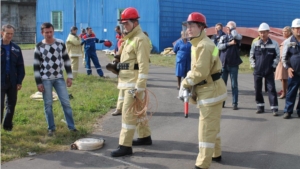 На Чебоксарской ГЭС прошли соревнования пожарных-добровольцев