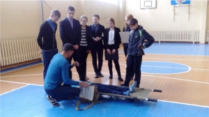 В рамках месячника гражданской обороны в МБОУ «СОШ №2 г. Ядрин» провели открытый урок