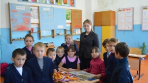 Зарядка со спортивной звездой школы