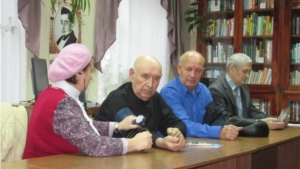 В рамках Всемирного дня борьбы с пневмонией состоялся «круглый стол» в Ядринской районной библиотеке